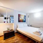 דירה Roommo Carmine *